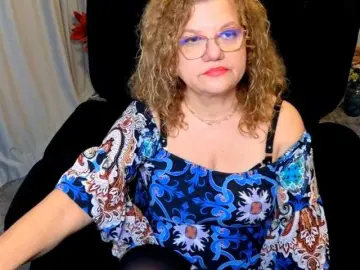Maggiemilff68  live sex cam