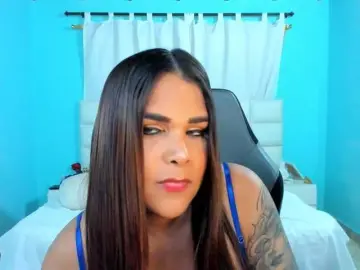 Shadiaorozco  live sex cam