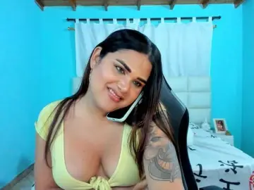 Shadiaorozco  live sex cam