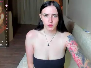 Witch-lady18  live sex cam