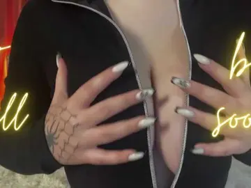 Witch-lady18  live sex cam