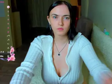 Witch-lady18  live sex cam