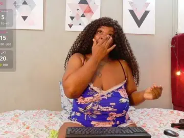 Bigbbwmommy  live sex cam