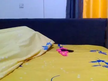 Curvey  live sex cam