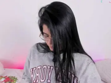 IvonneDuarte  live sex cam