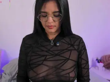 IvonneDuarte  live sex cam