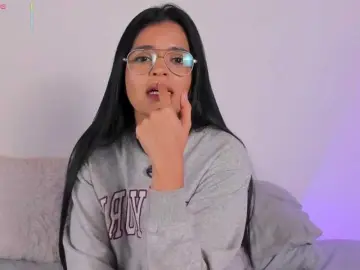 IvonneDuarte  live sex cam