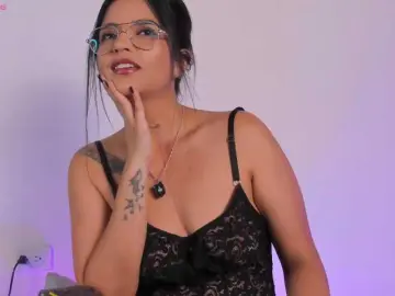 IvonneDuarte  live sex cam