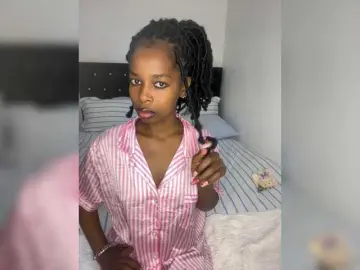 Larrine  live sex cam