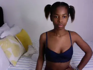 Larrine  live sex cam