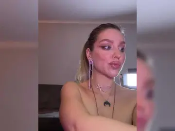 MistressX555  live sex cam