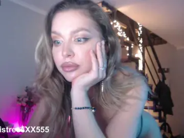 MistressX555  live sex cam