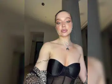 MistressX555  live sex cam