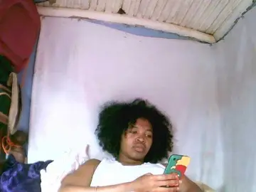 Royal-diva  live sex cam