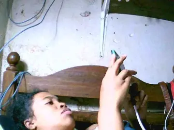 Royal-diva  live sex cam