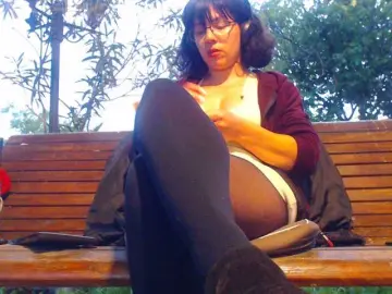 AnnBigLabia  live sex cam
