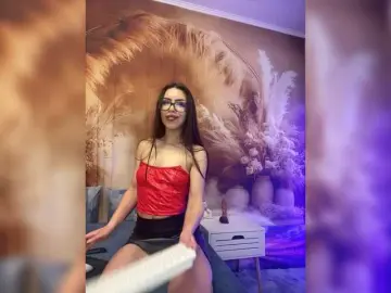EmaMiller  live sex cam