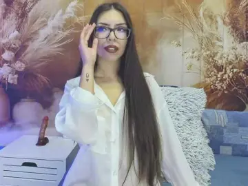 EmaMiller  live sex cam