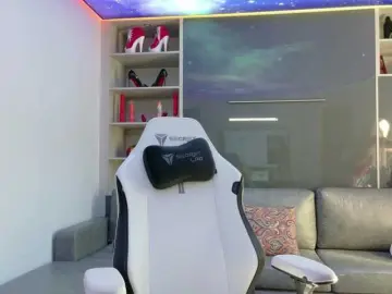 FitCougar  live sex cam