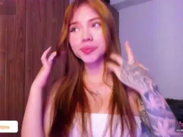 Roxanne-tay  live sex cam