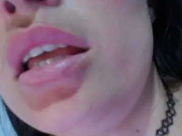 Alexandra-94  live sex cam