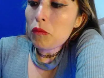 Alexandra-94  live sex cam