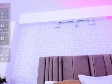 Naishaa1  live sex cam