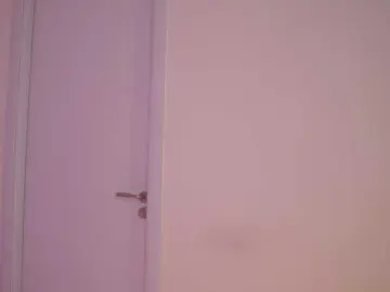AishaBee  live sex cam