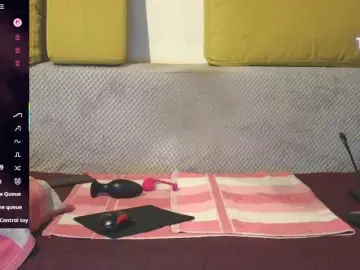 Anasquirt69  live sex cam