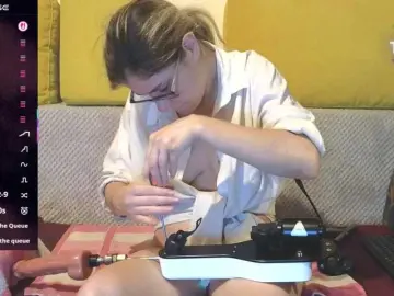 Anasquirt69  live sex cam