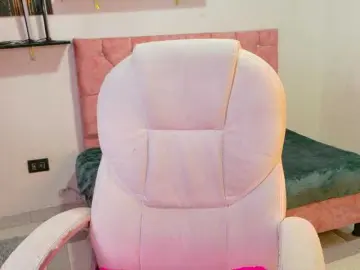 ArianaFire  live sex cam