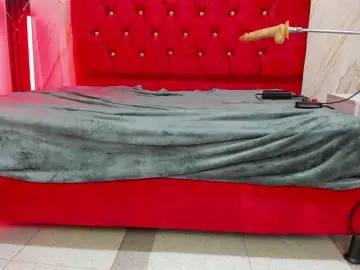 ArianaFire  live sex cam