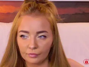 EVEFOX  live sex cam