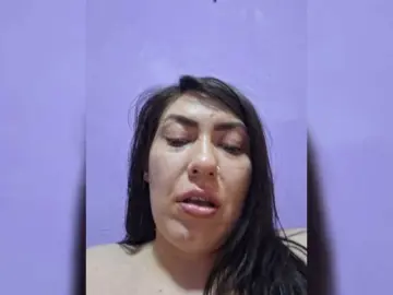 EdenaVega  live sex cam