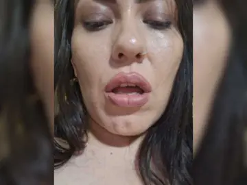 EdenaVega  live sex cam