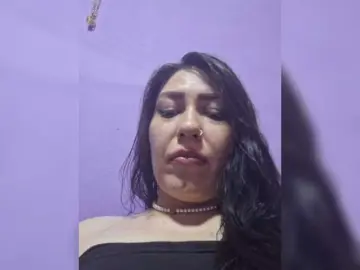 EdenaVega  live sex cam