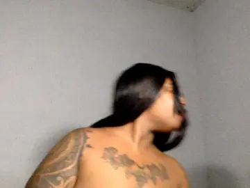 Krayola  live sex cam