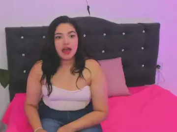 Rosaliie-tay  live sex cam