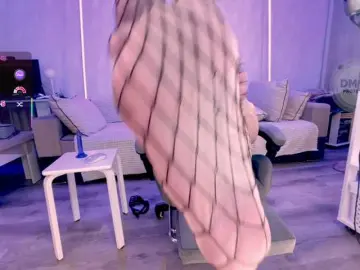 SaySlaanesh  live sex cam