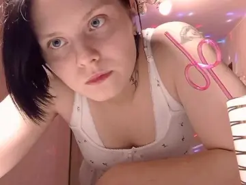 TamelaMaddrey  live sex cam