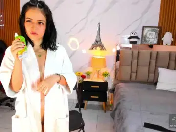 Kittyscoot  live sex cam