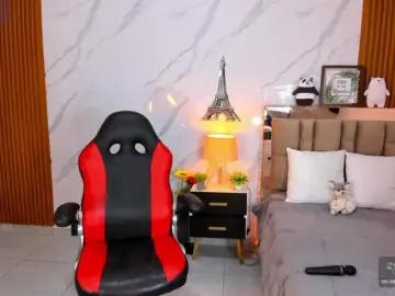 Kittyscoot  live sex cam