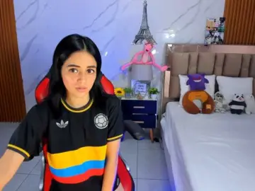 Kittyscoot  live sex cam