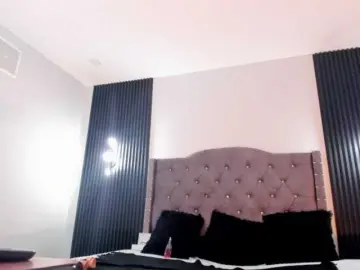 Taylor-anastasia  live sex cam