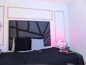 Taylor-anastasia  live sex cam