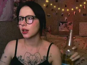 Velvetsunrise  live sex cam