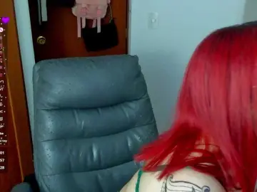 KateMessy1  live sex cam