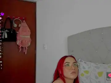 KateMessy1  live sex cam