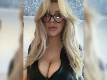 SonaZ  live sex cam