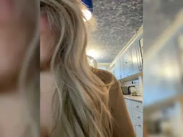 SonaZ  live sex cam